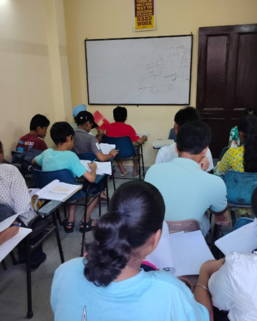 best-coaching-centre-in-patel-nagar-pankaj-kainth-classes-big-1